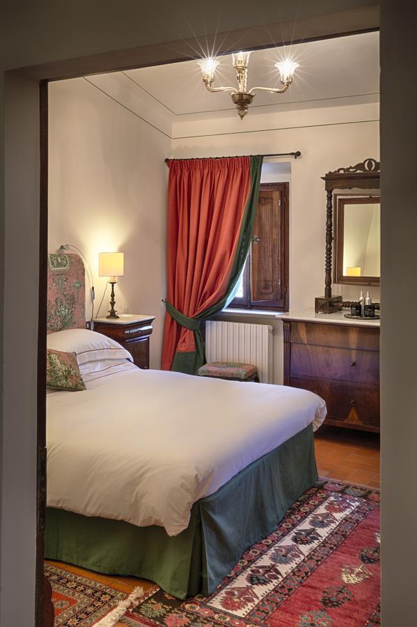 Le Suites Di Castello Di Ama Gaiole in Chianti Exterior photo