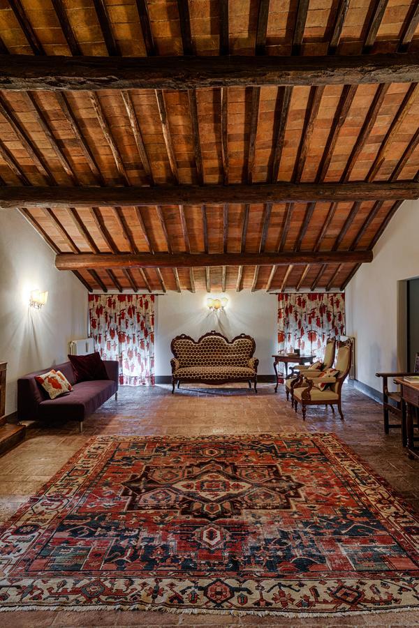 Le Suites Di Castello Di Ama Gaiole in Chianti Exterior photo